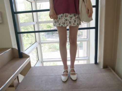 flower mini skirt 