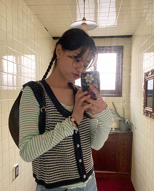 stripe knit vest / 2color 4월중순 입고예정