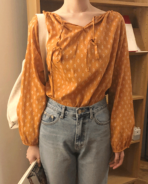 solid blouse : orange