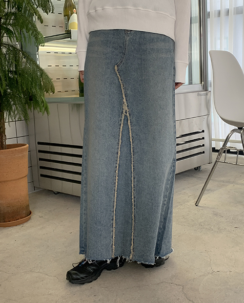 core denim long skirt : blue