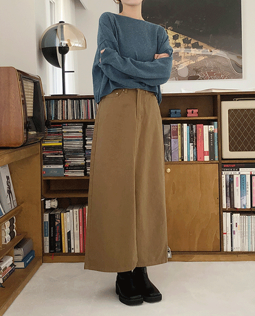 face slit long skirt : camel