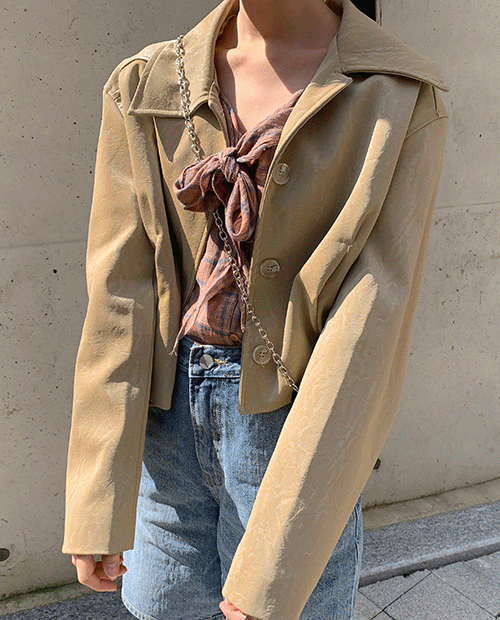leather short jacket : beige